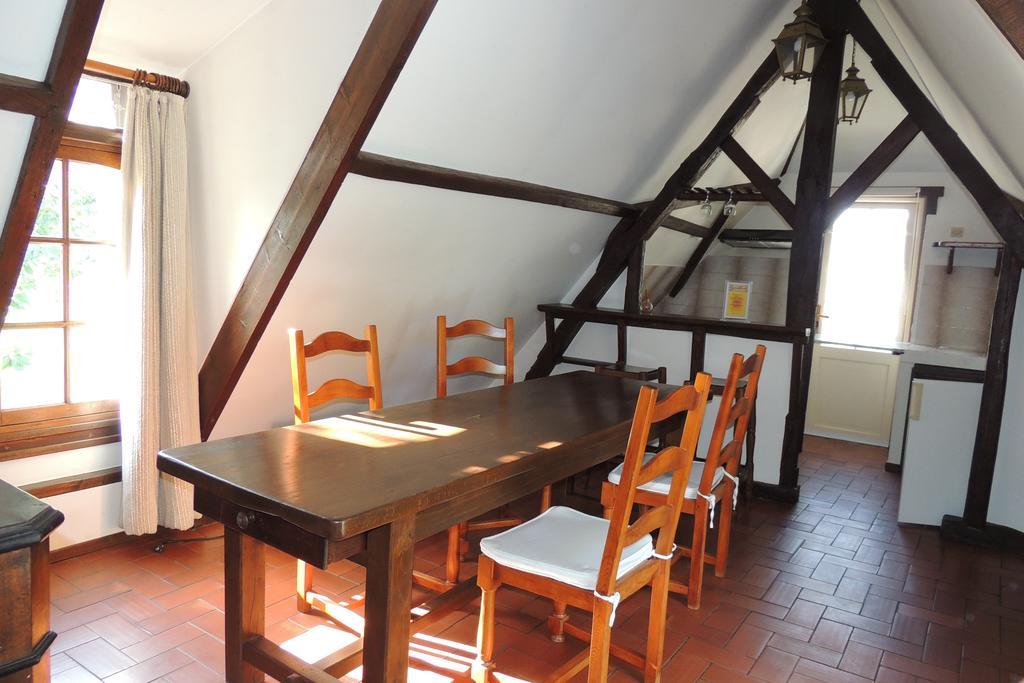 Le Manoir De Goliath Apartment Toutainville Room photo
